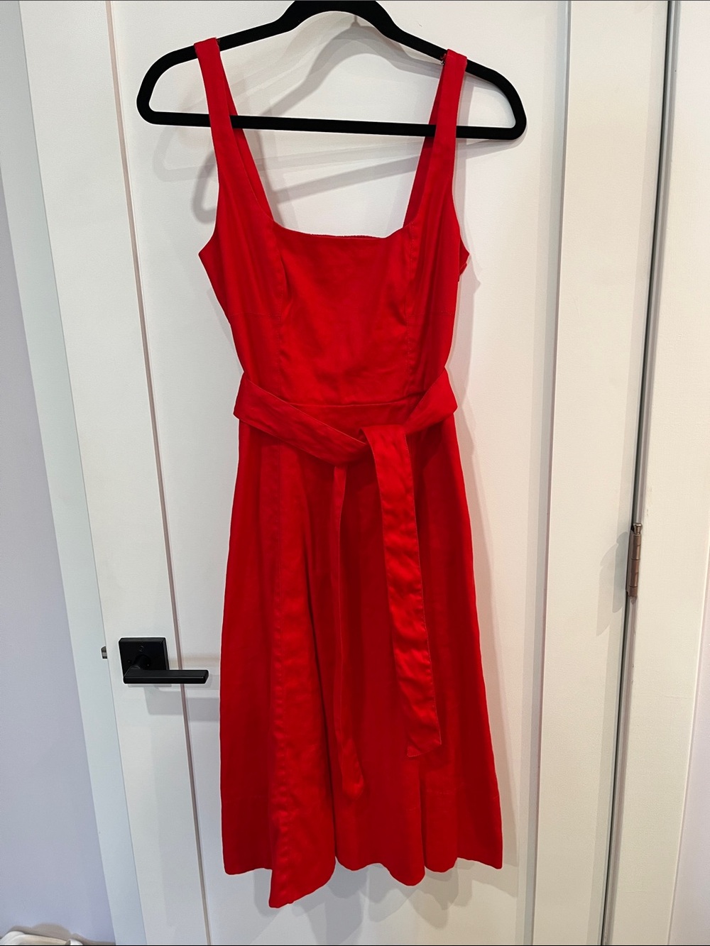 EUC Banana Republic Red Sleeveless Midi Dress with Pockets